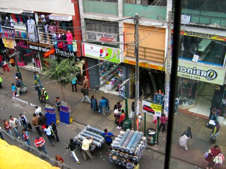 international-business-at-gamarra-market-lima-peru