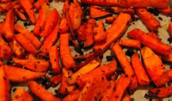 berbere-sweet-potato-fries-with-garlic