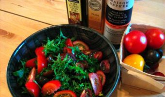 tomato-arugula-salad-with-peach-sunflower-vinaigrette-2