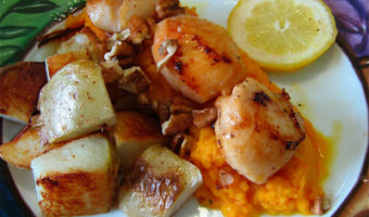 seared-scallops-with-potatoes-and-carrot-puree