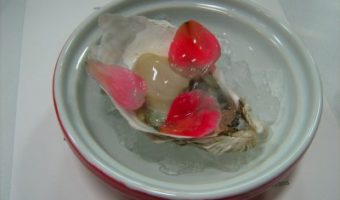 oysters-rose-petals-modernist-cuisine