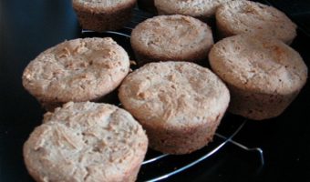 chestnut-flour-dinner-rolls