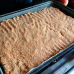 baked-not-raw-carrot-flax-crackers