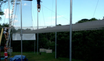 trapeze-upside-down