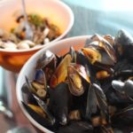 how-to-steam-mussels-white-wine