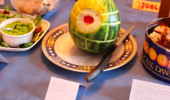 star-wars-christmas-death-star-watermelon