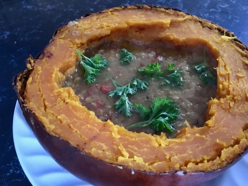 squash-bread-bowl-lentil-stew-2