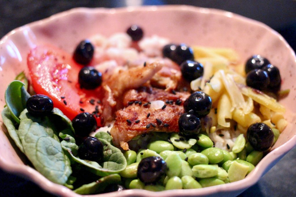 bleuberry-poke-bowl-montreal-newfoundland-sustainable-fish-nordic-shrimp-chicken