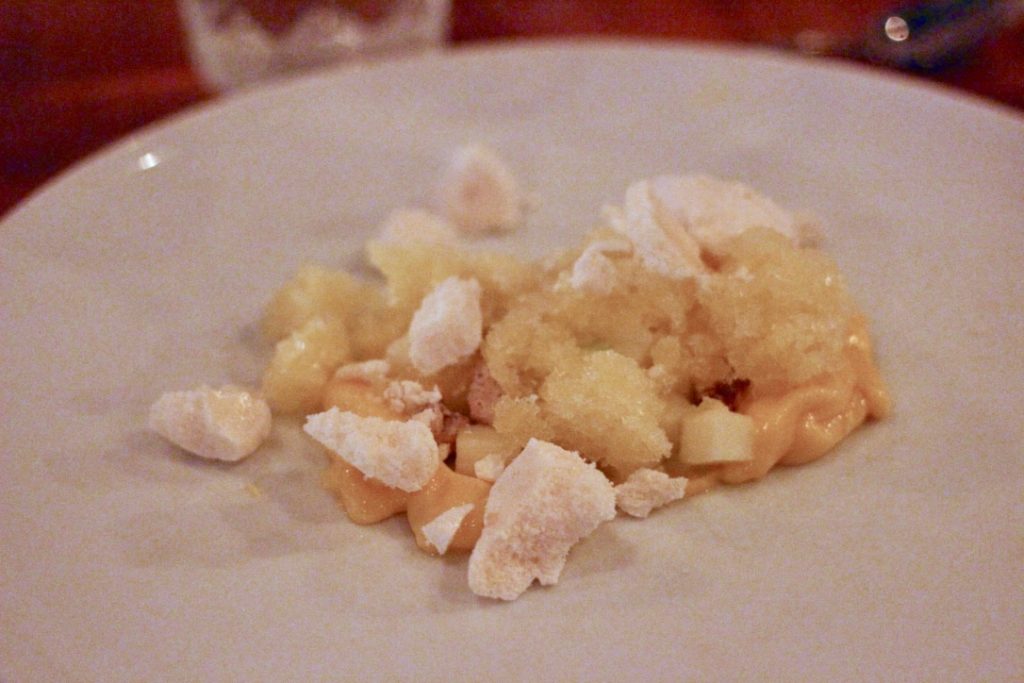 provisions-meringue-apricot-sorbet-montreal-restaurant