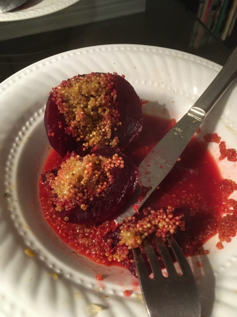 beet-stuffed-with-quinoa-SHUK