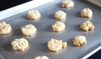 white-chocolate-almond-shortbread-cookies-gluten-free