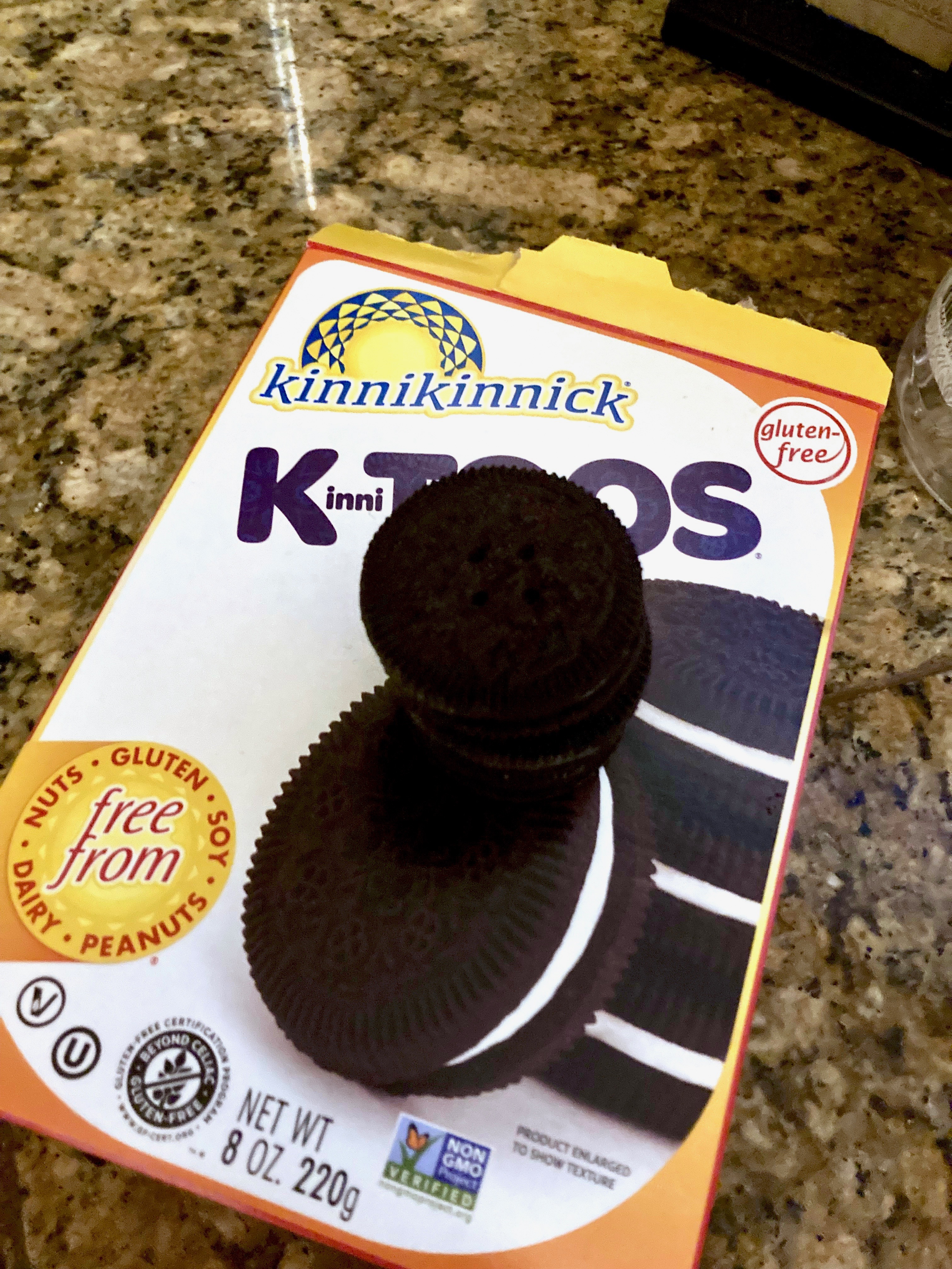 Gluten-Free Oreos k-toos